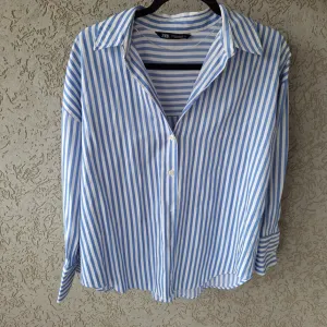 Zara košulja na pruge XS do M