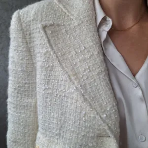 Beli sako od tvida vel M