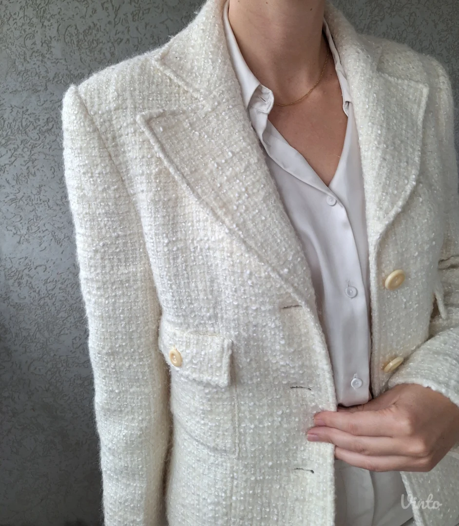 Beli sako od tvida vel M