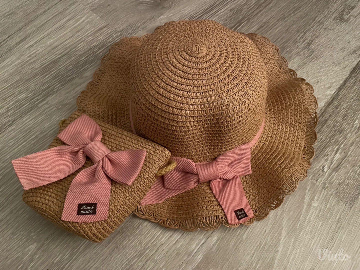 Šeširić i torbica