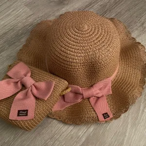 Šeširić i torbica