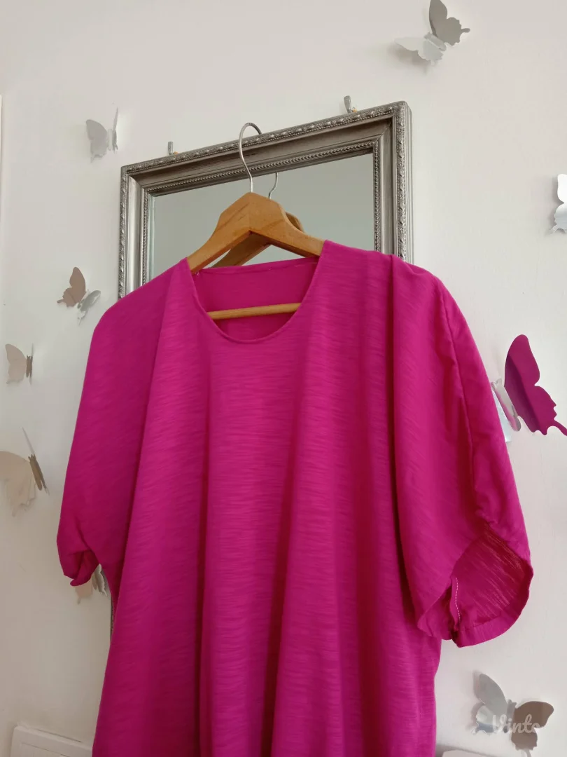 Predivna roze bluza