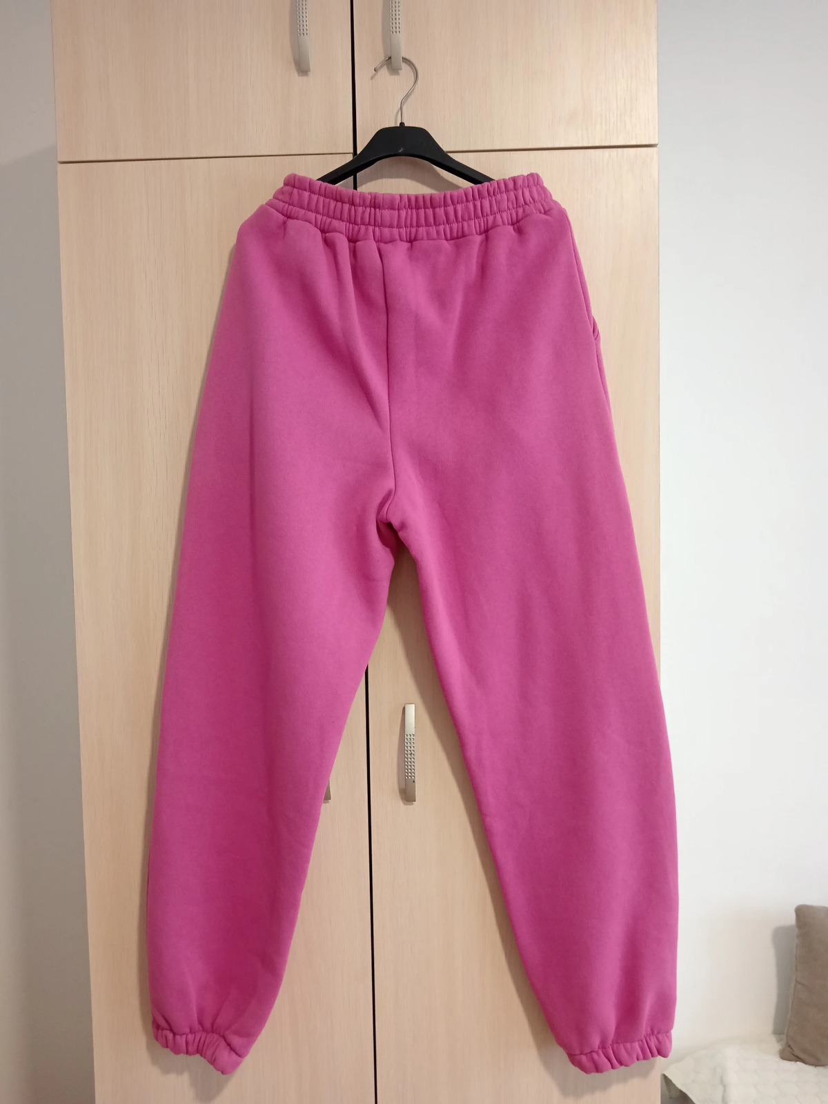 Roze trenerka donji deo deblja NOVO