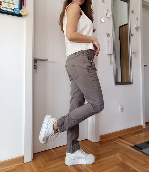 Only sive pantalone.