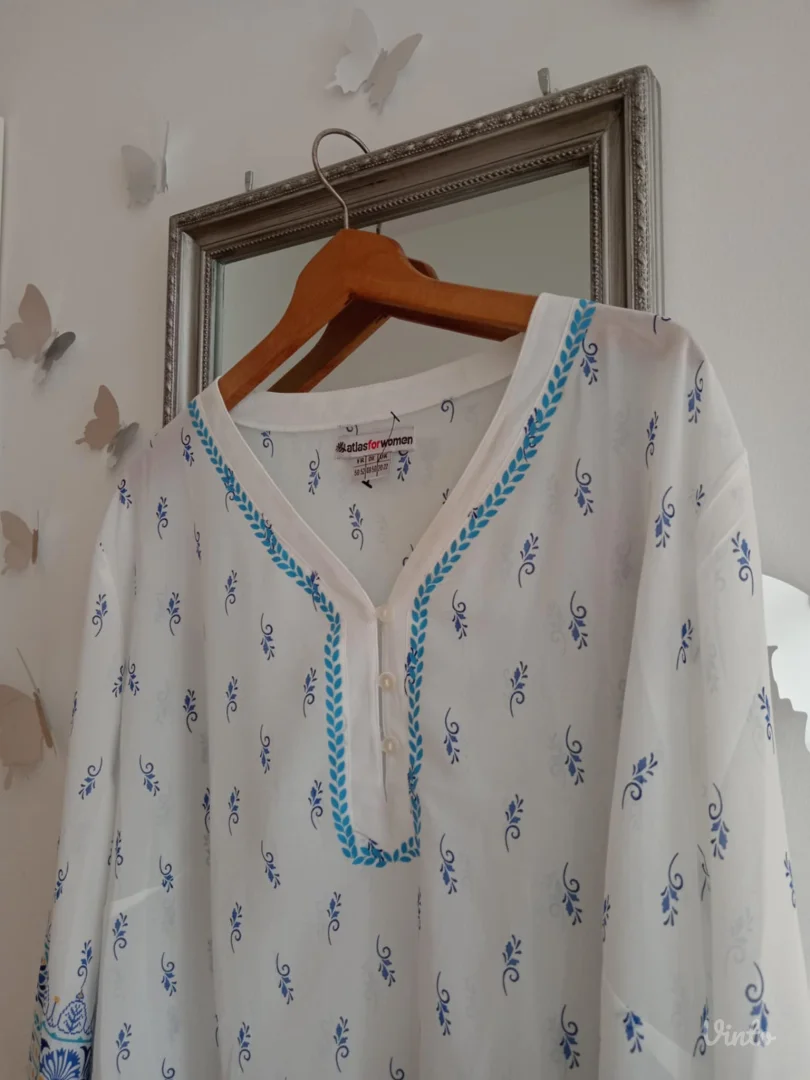 Predivna šarena bluza košulja