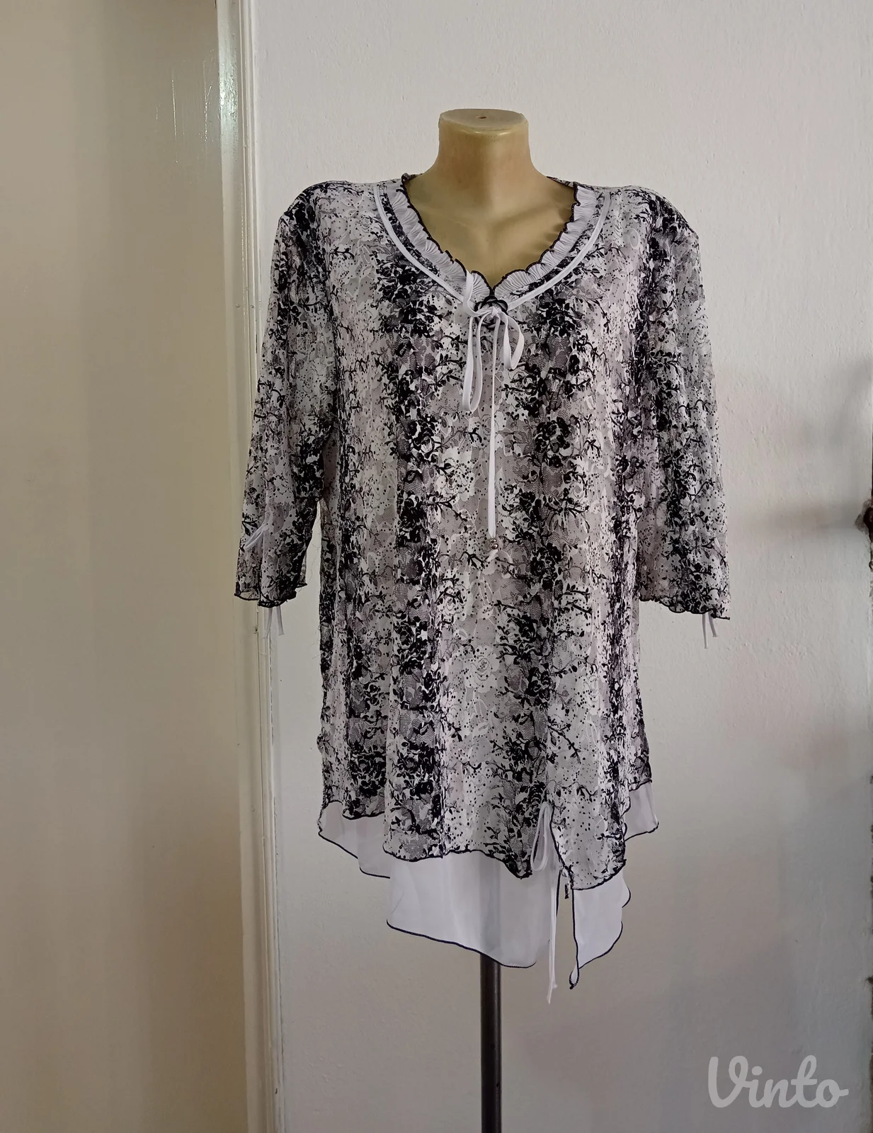 Predivna lepršava bluza