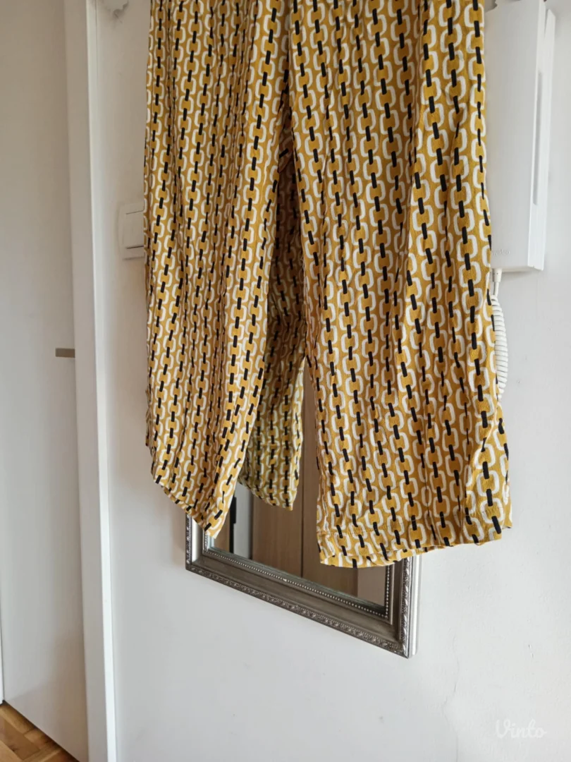 Šarene pantalone Zero