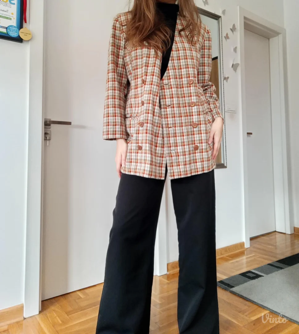 Predivan karirani sako