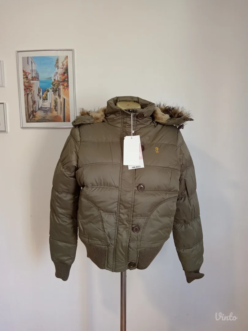 Maslinasto zelena zimska jakna NOVO