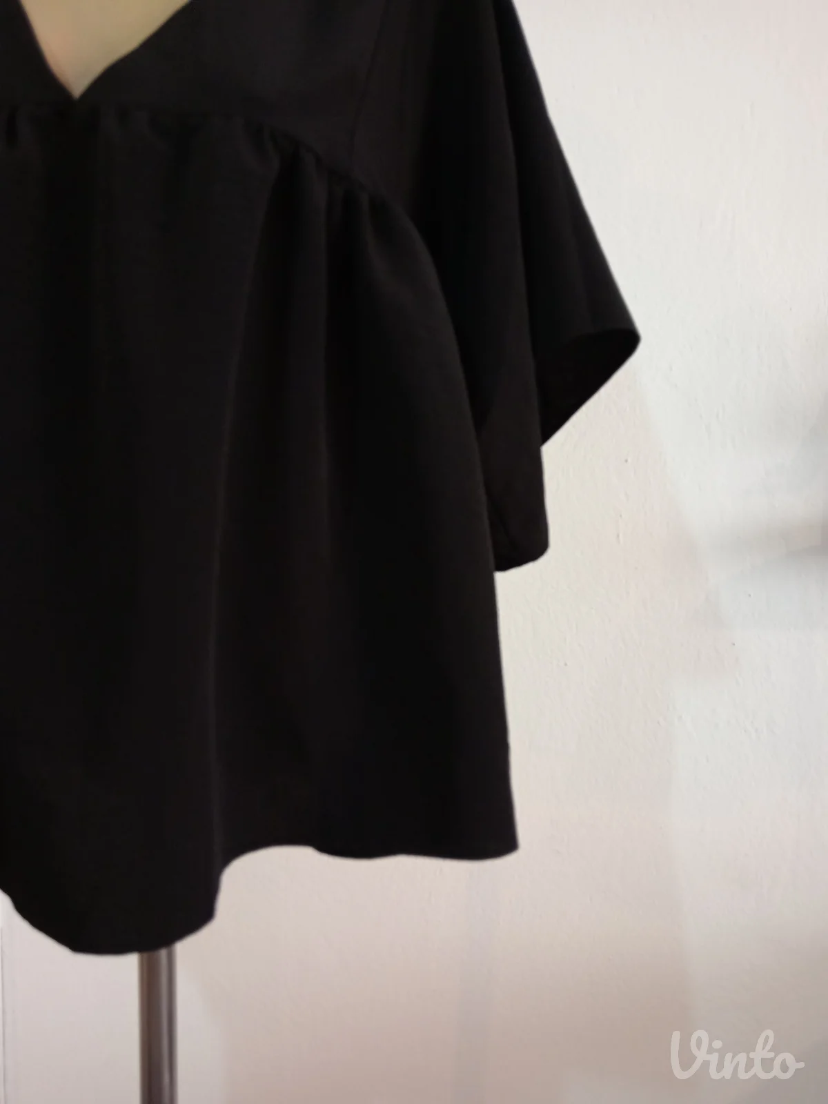 Asos crna bluza