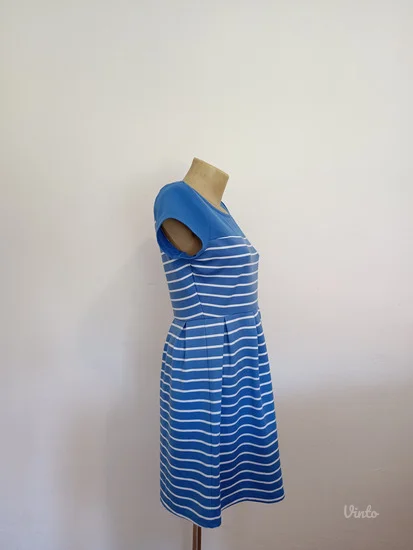 Letnja haljina na pruge