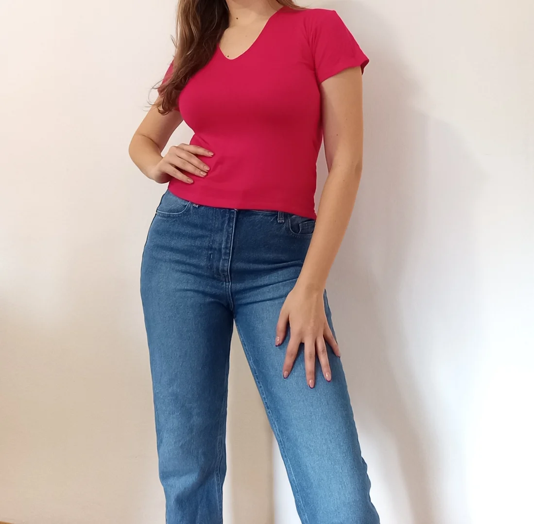 Roze majica na kratke rukave