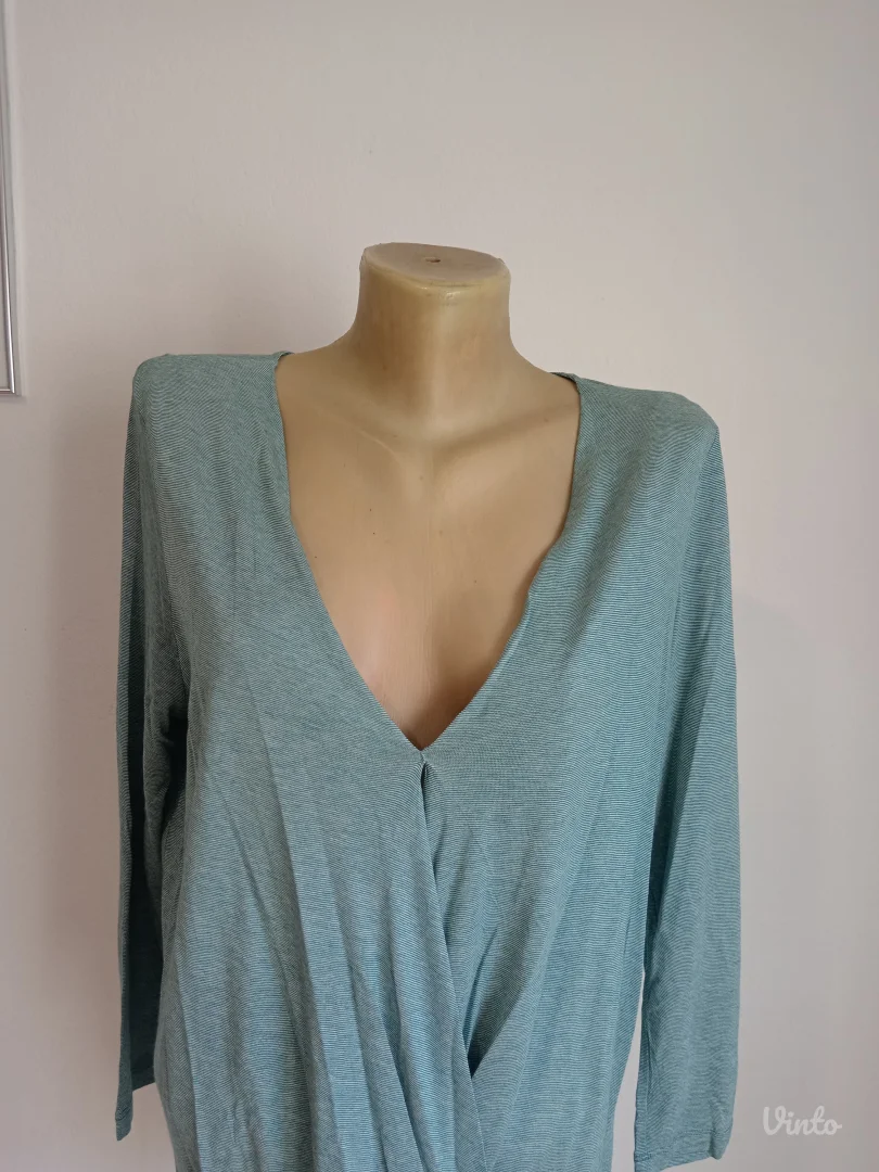 Zelena bluza na preklop