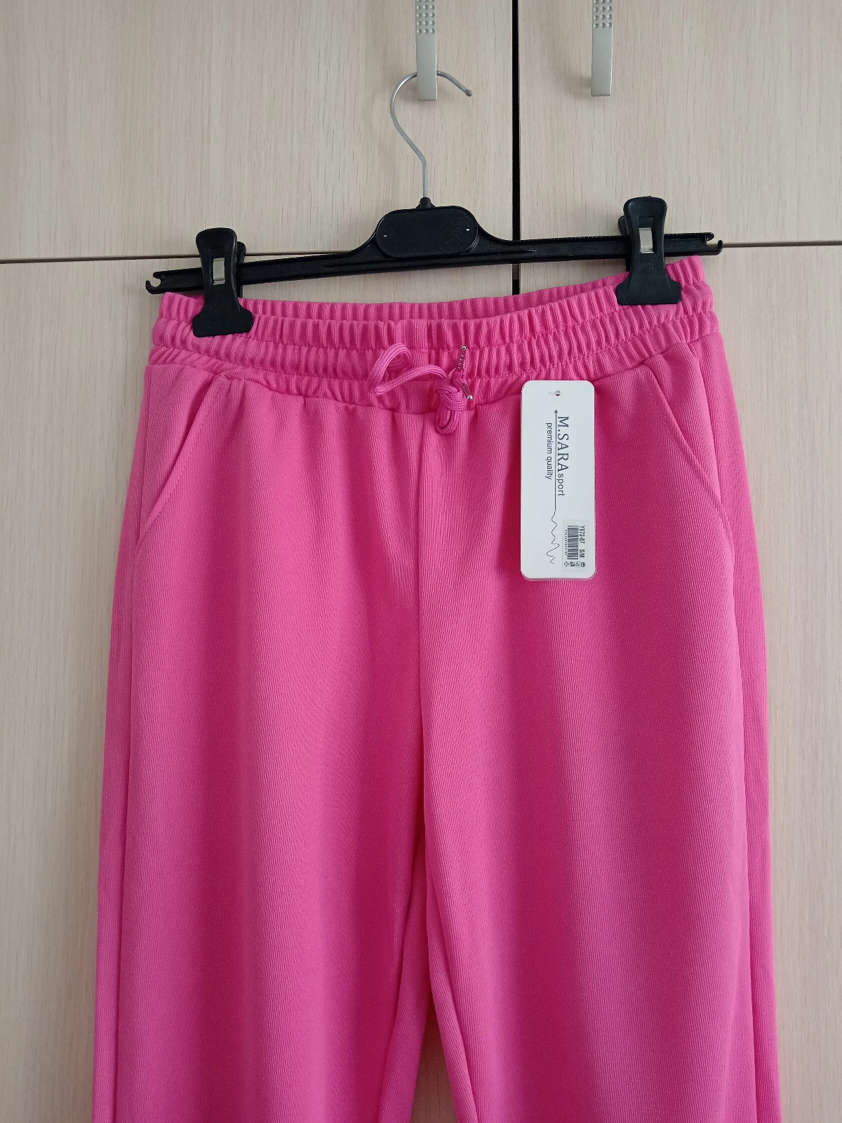 Roze trenerka donji deo NOVO