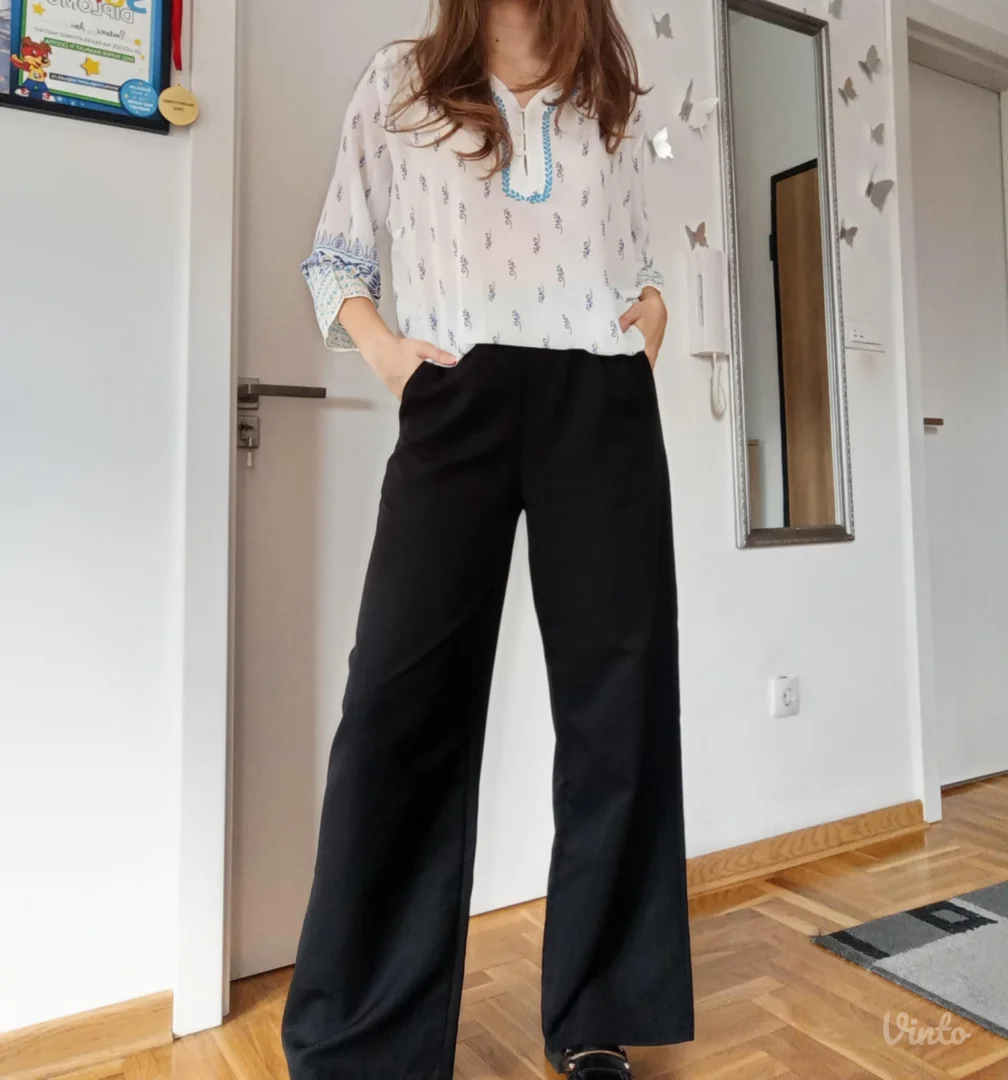 Predivna šarena bluza košulja