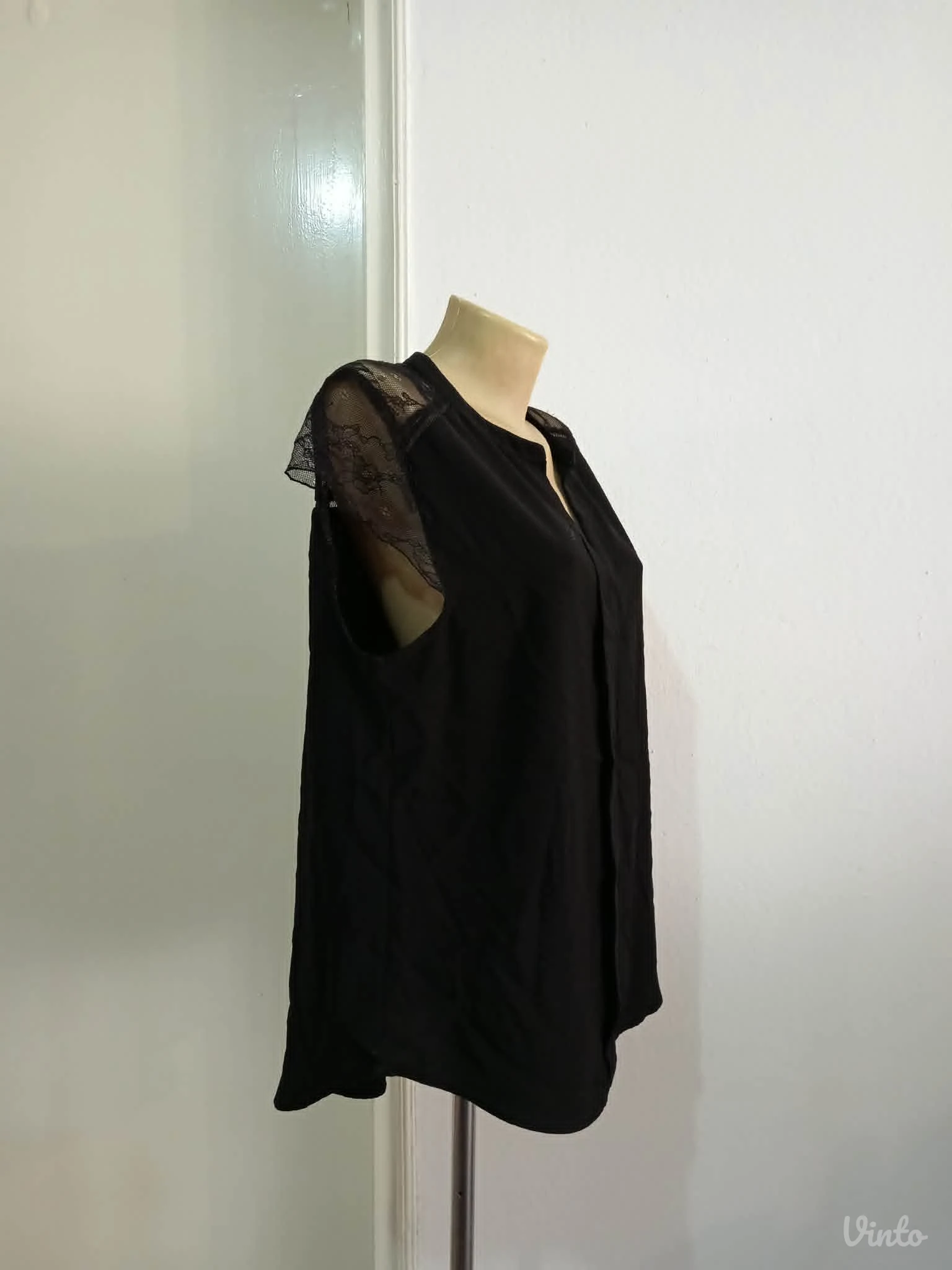 Crna bluza