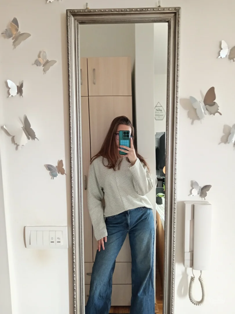 Predivna pamučna bela bluza