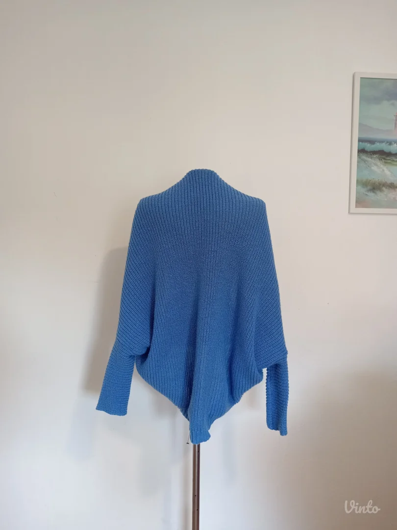 Plavi džemper Shein