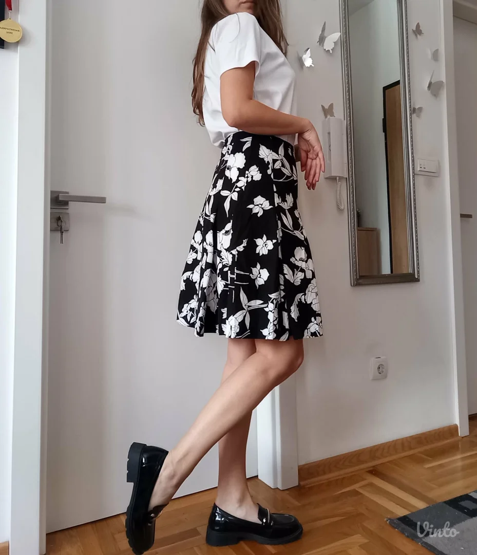 Predivna pamučna suknja