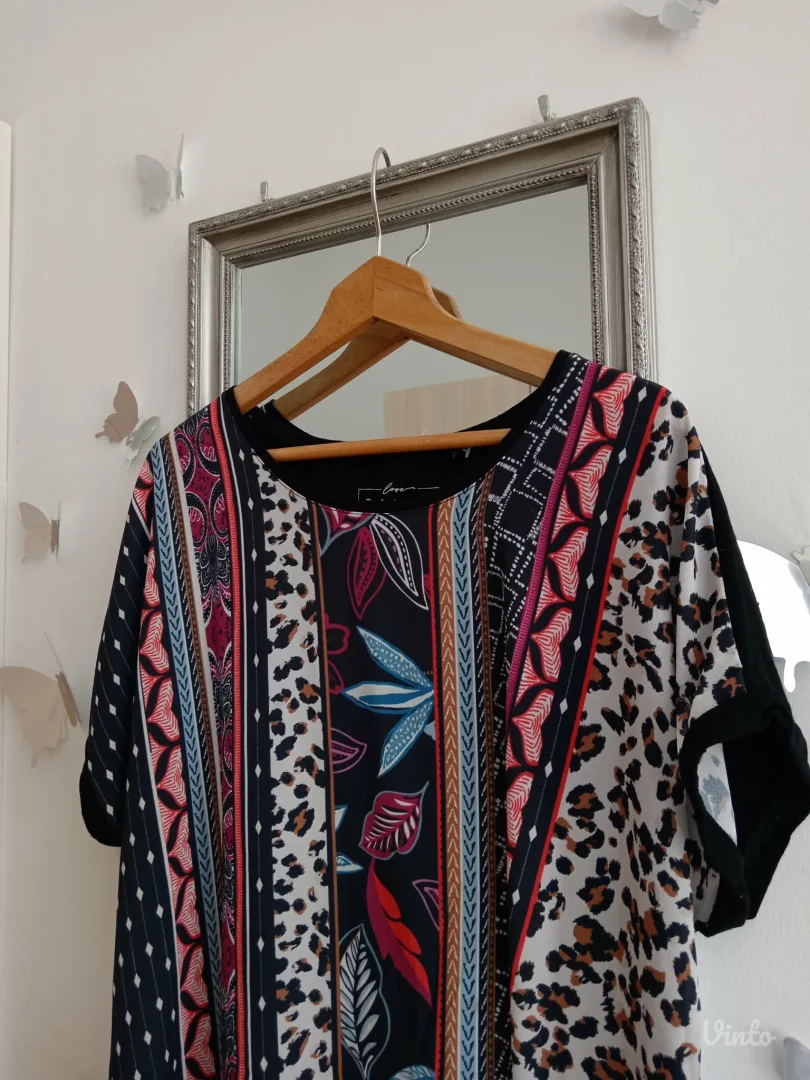 Šarena predivna bluza na kratke rukave