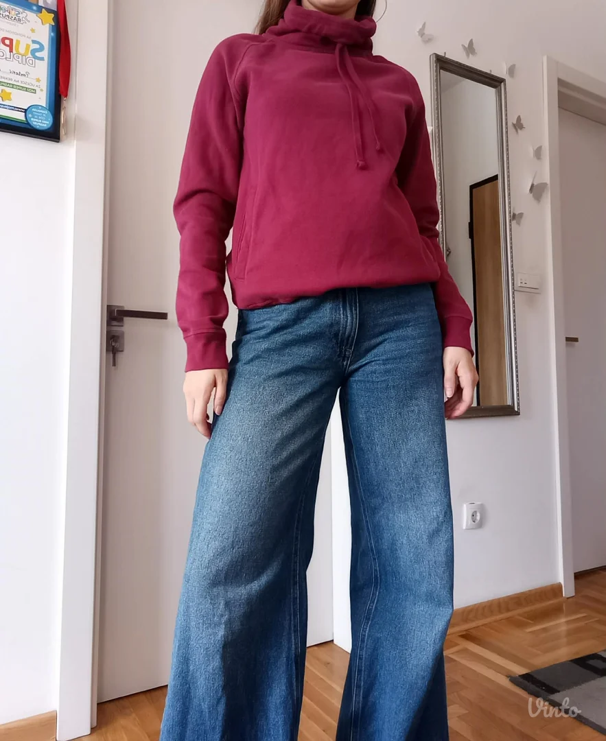 Ljubičasta dukserica Crane