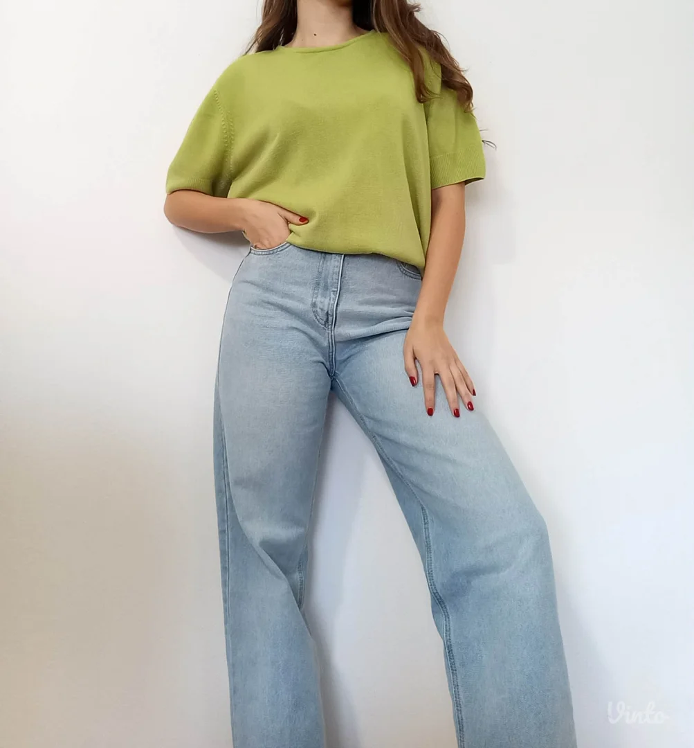 Zelena bluza na kratke rukave