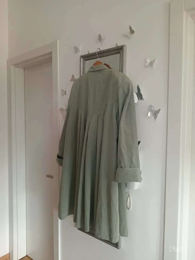 Mantil zelene boje Novelti