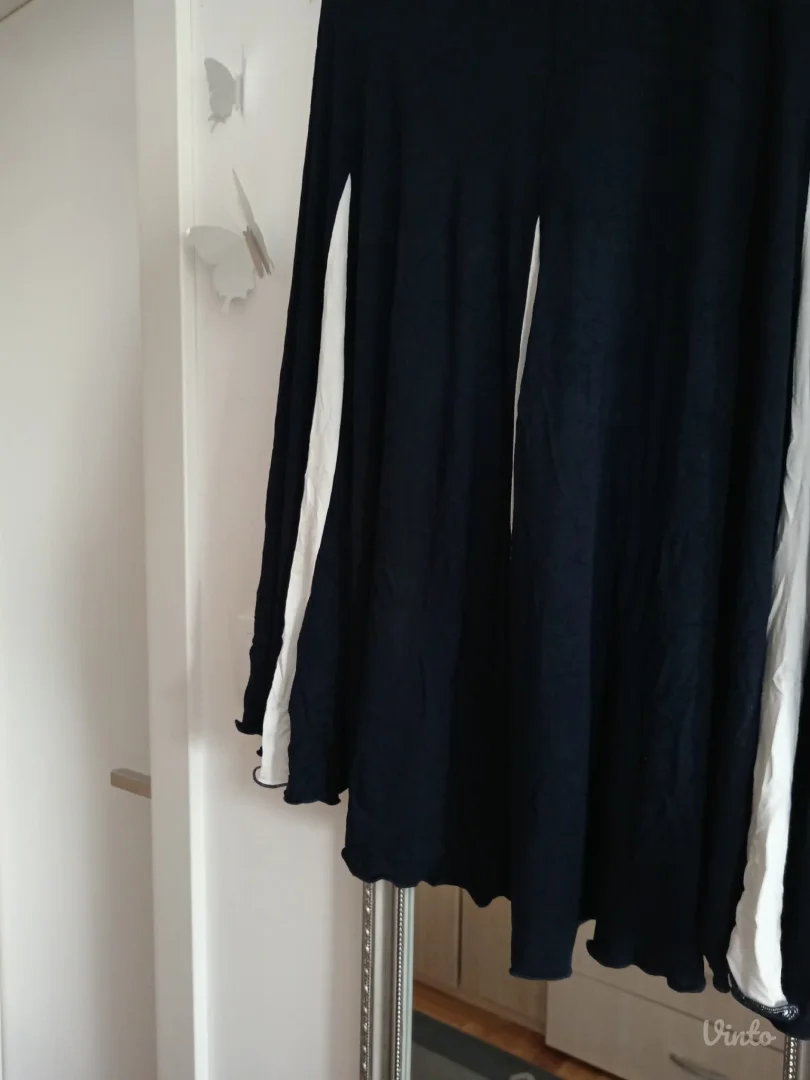 Predivna teget suknja od viskoze