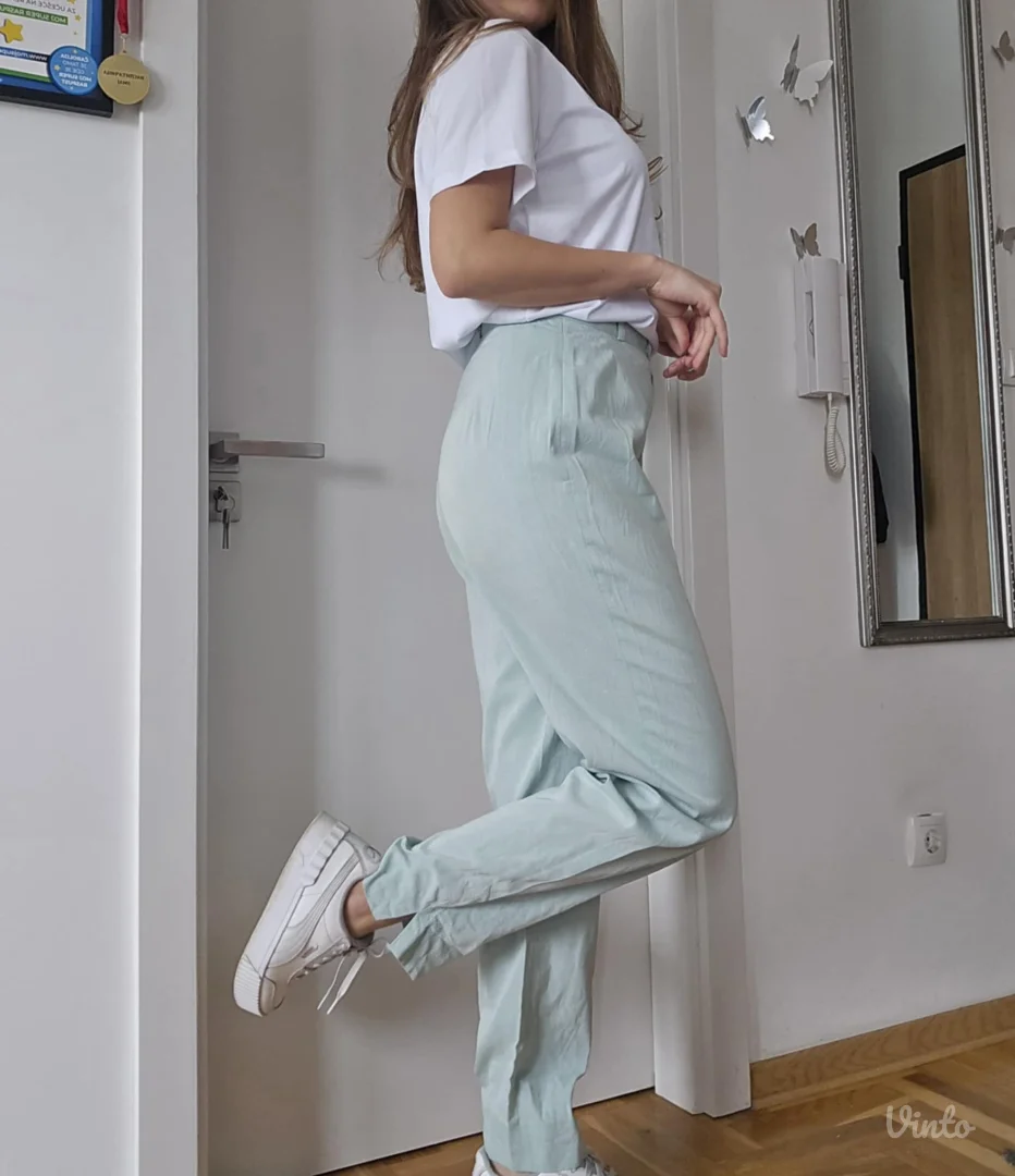 Predivne pantalone od viskoze