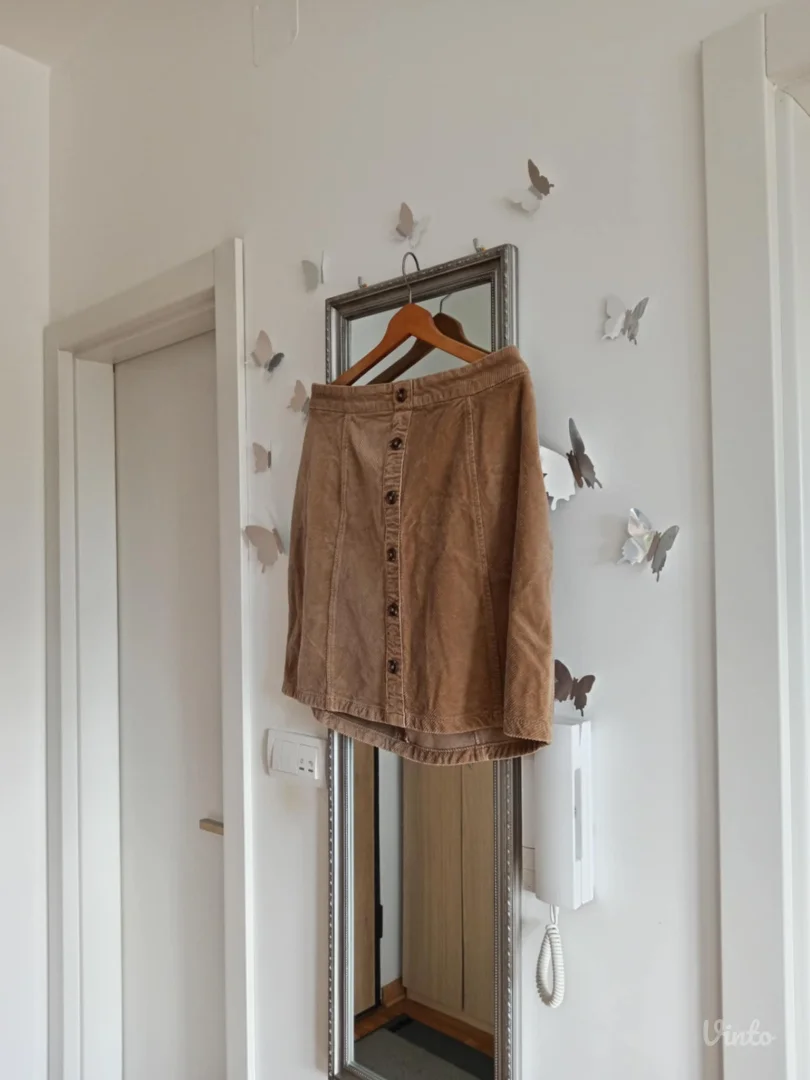 C&A braon suknja od somota