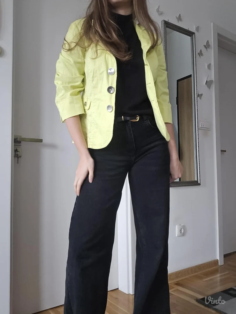 Žuta jakna Betty Barclay