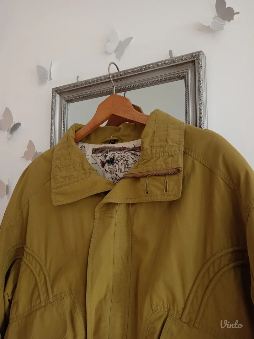 Predivna jakna za prelazni period