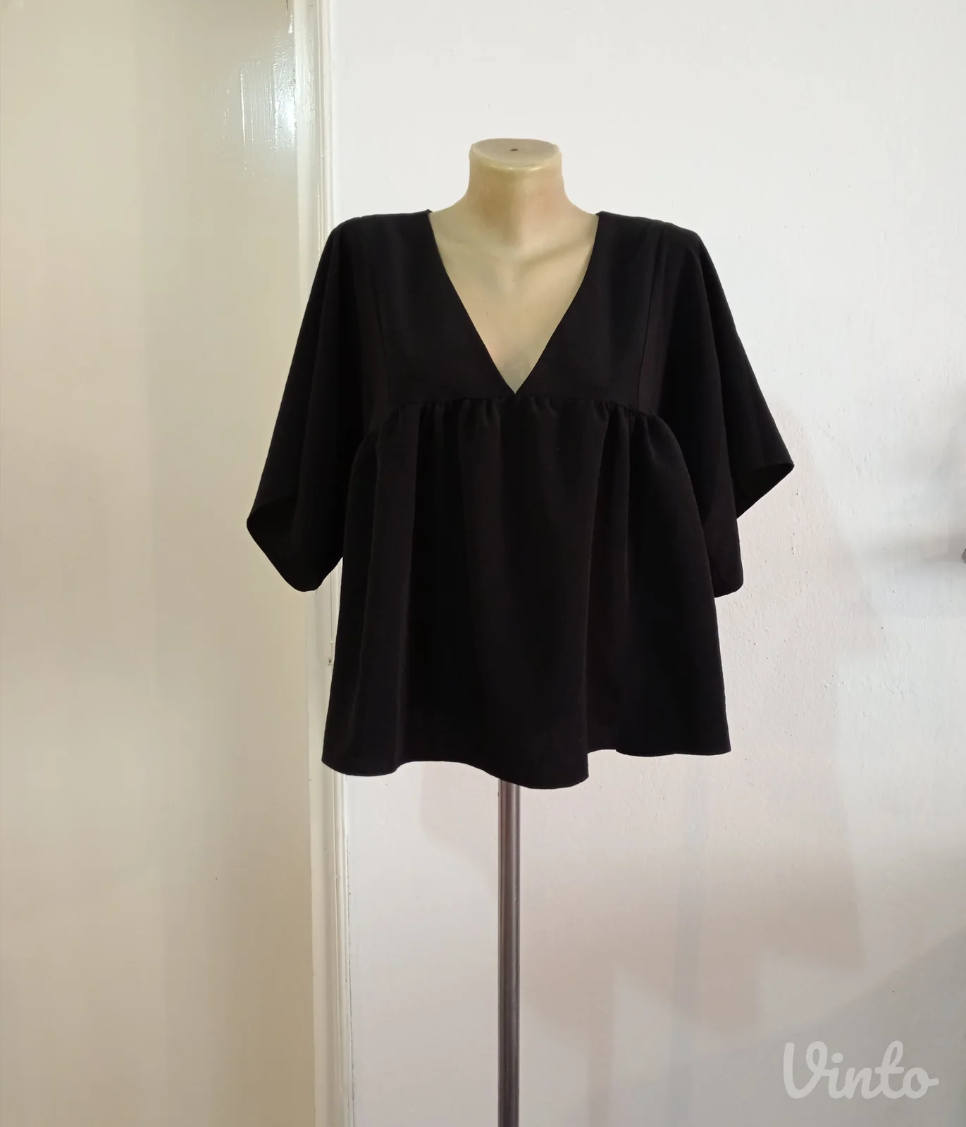 Asos crna bluza