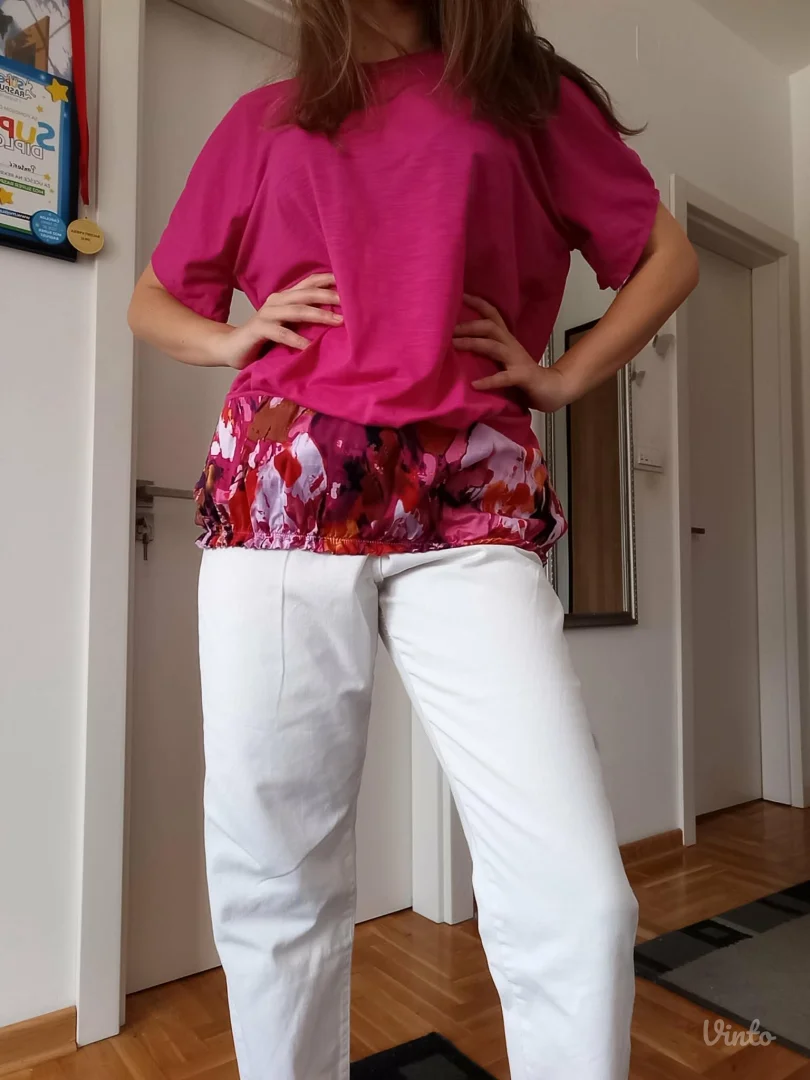 Predivna roze bluza