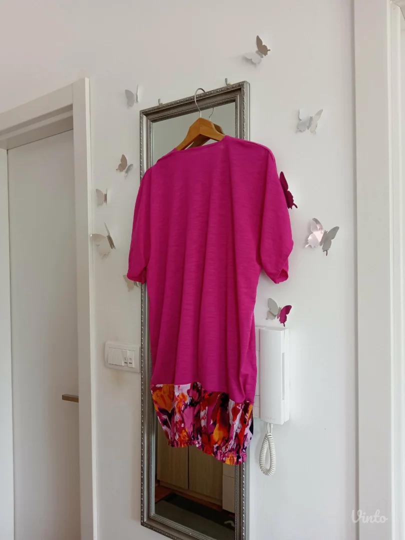 Predivna roze bluza