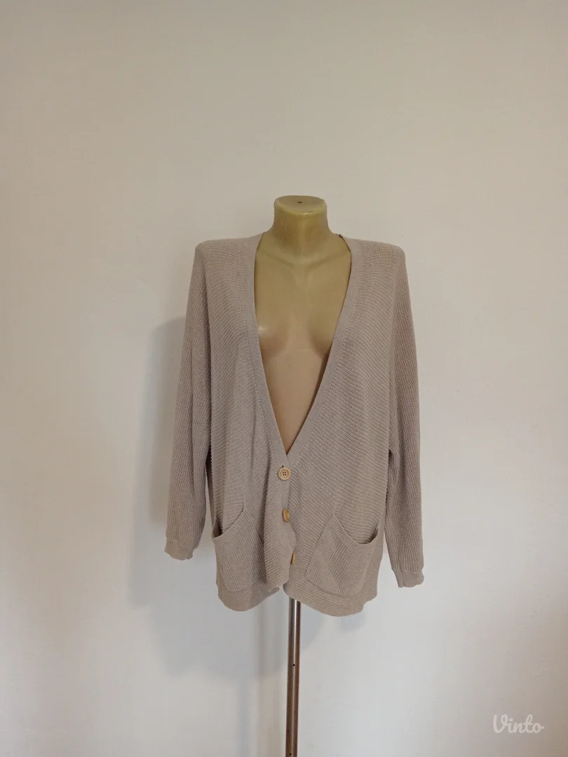 Pull&Bear sivi džemper na kopčanje