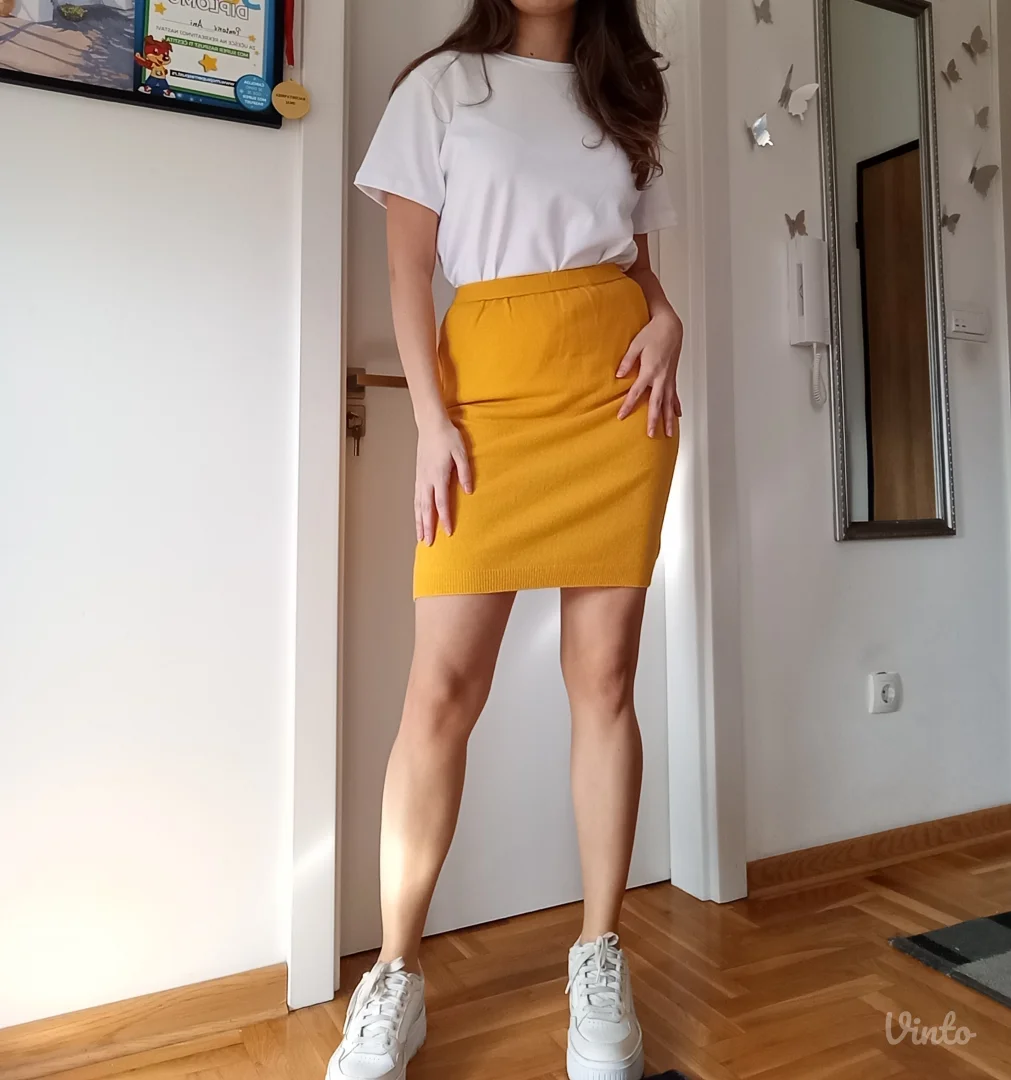 Žuta suknja za jesen zimu