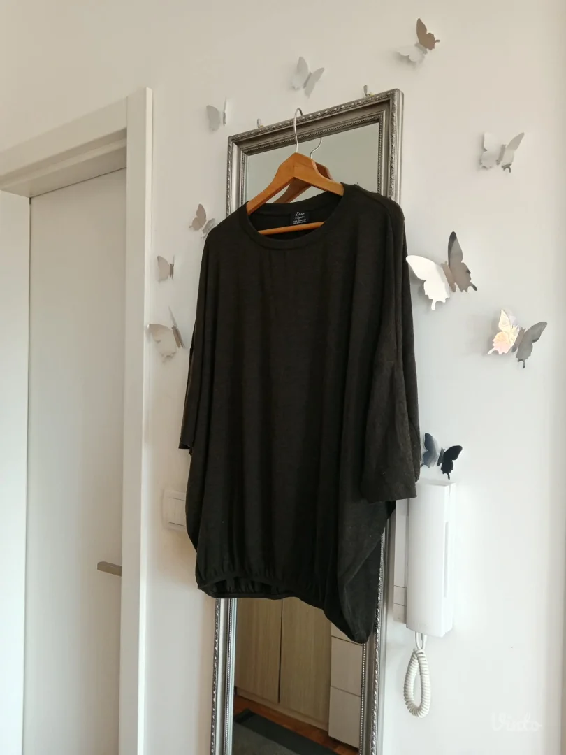 Maslinasto zelena bluza