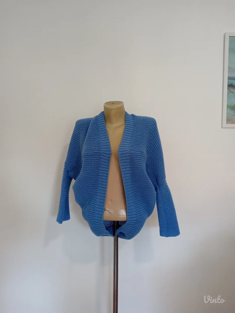 Plavi džemper Shein