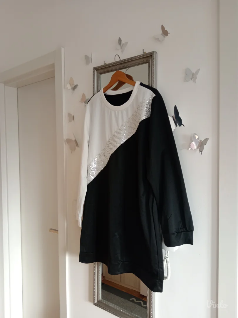 Crno bela tunika sa šljokicama