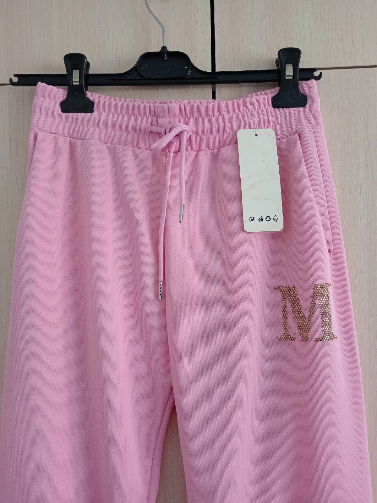 Roze trenerka donji deo NOVO