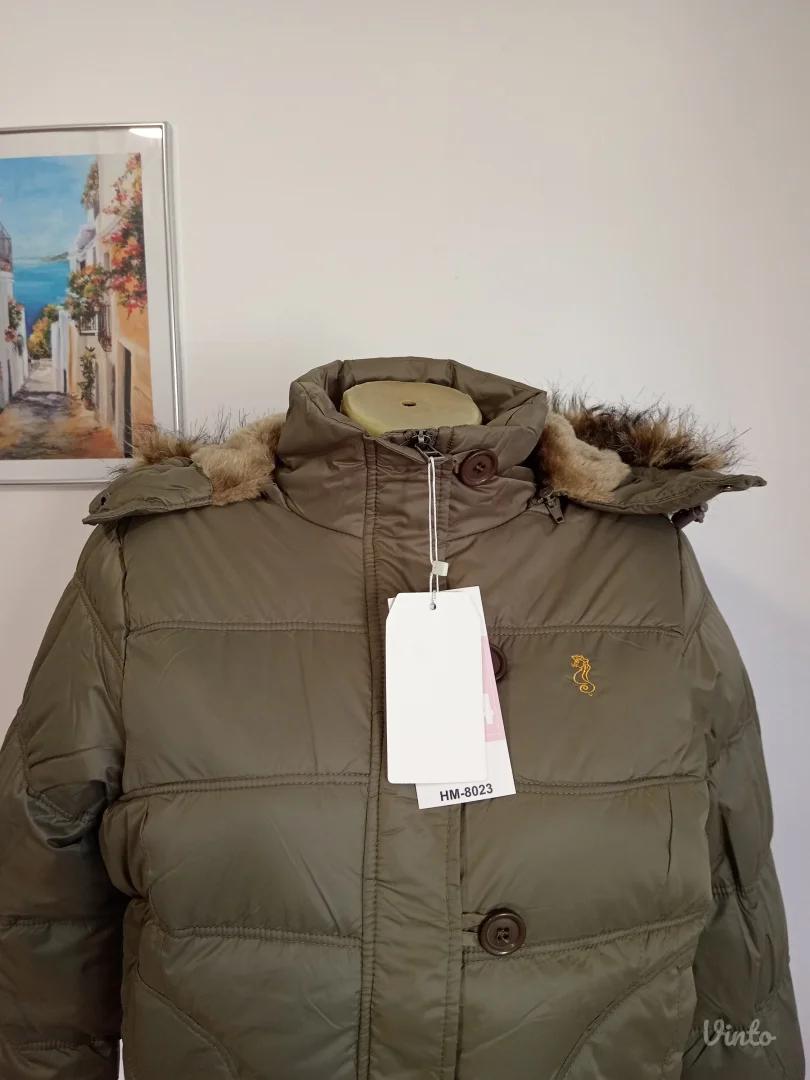 Maslinasto zelena zimska jakna NOVO