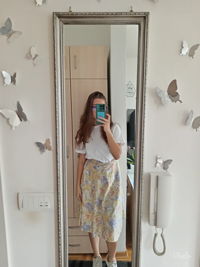 Preslatka šarena suknja