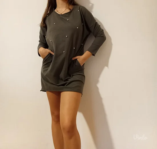 Zelena haljina sa biserima