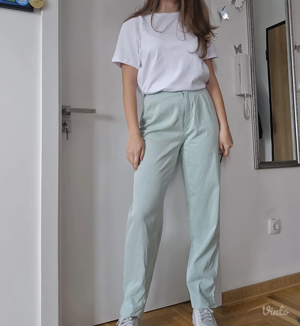 Predivne pantalone od viskoze