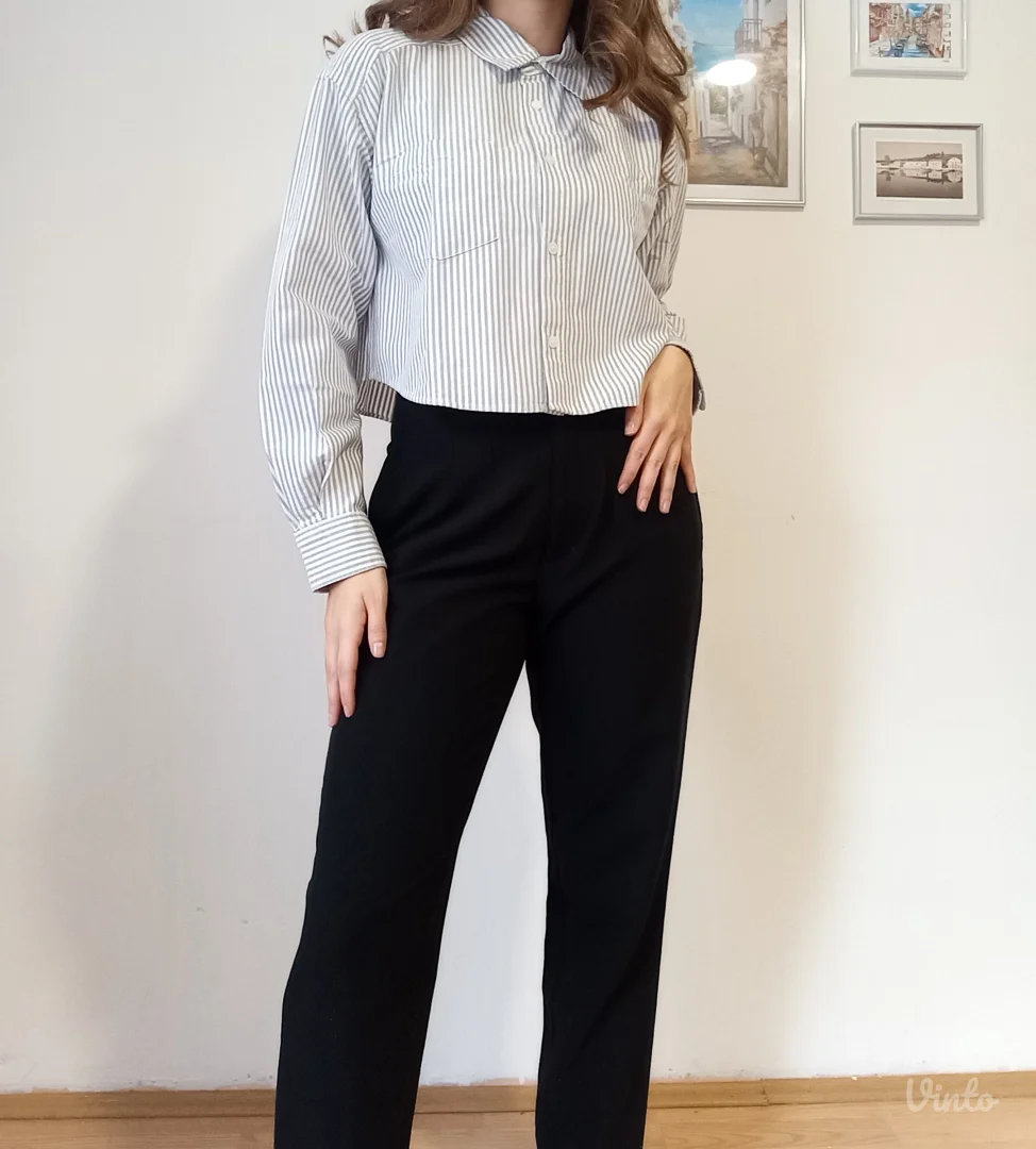 Predivna kraća košulja na pruge