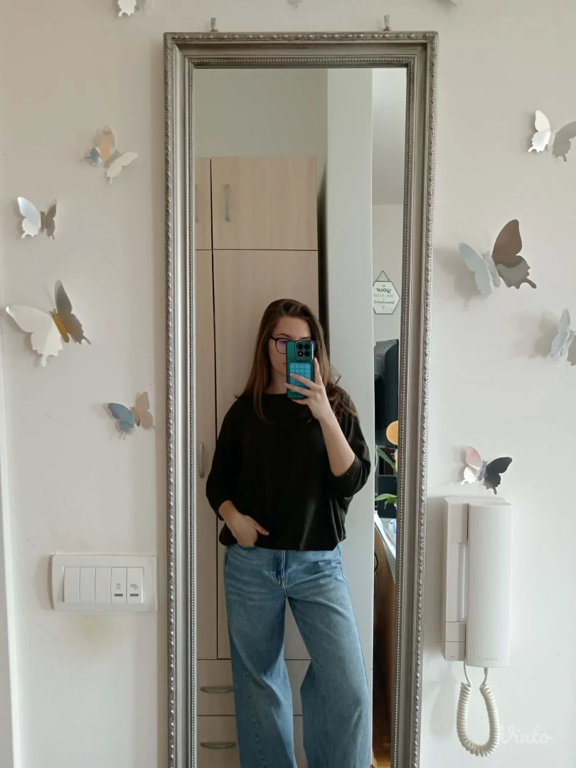 Maslinasto zelena bluza