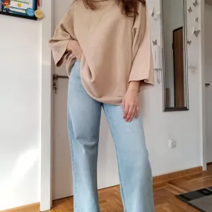 Predivan džemper od kašmira