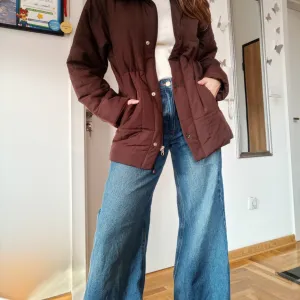 Ženska zimska braon jakna