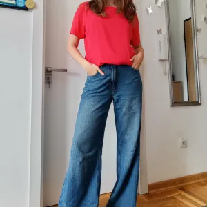 Predivna bluza na kratke rukave